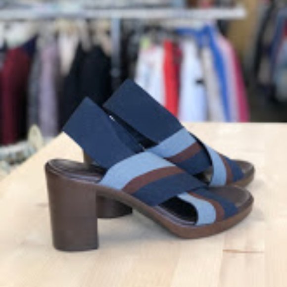 RON WHITE SANDALS - Picture 3 of 3